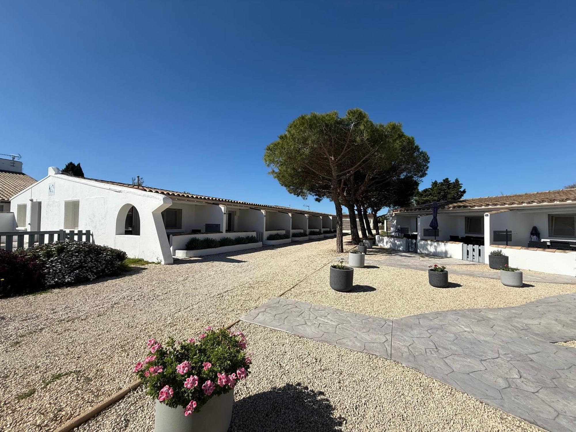 Mas Des Lys Hotel